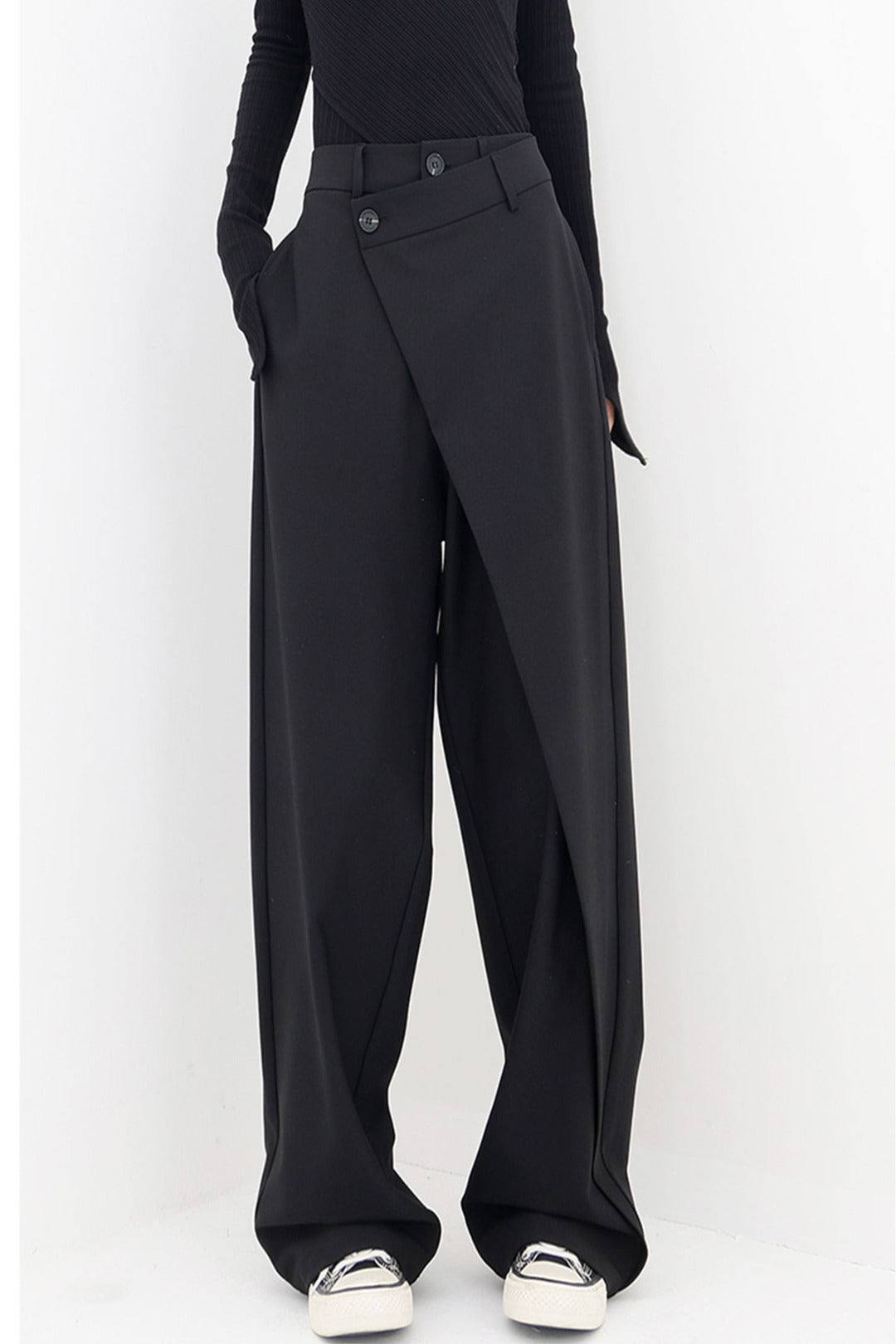 Thalia – Wide Pants with Diagonal Cut product image