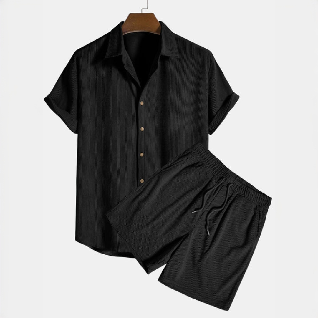 Junnie - Trendy Summer Outfit for Men in Green