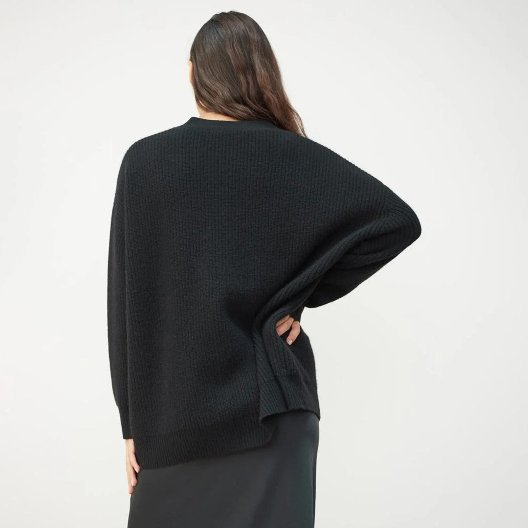 Leah – Oversized Extra Long Cardigan in Cream