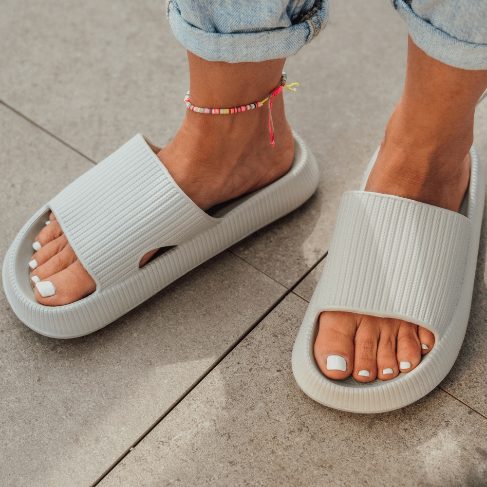 Rumi – Versatile Comfort Shoes for Indoor and Outdoor Wear in Leopard