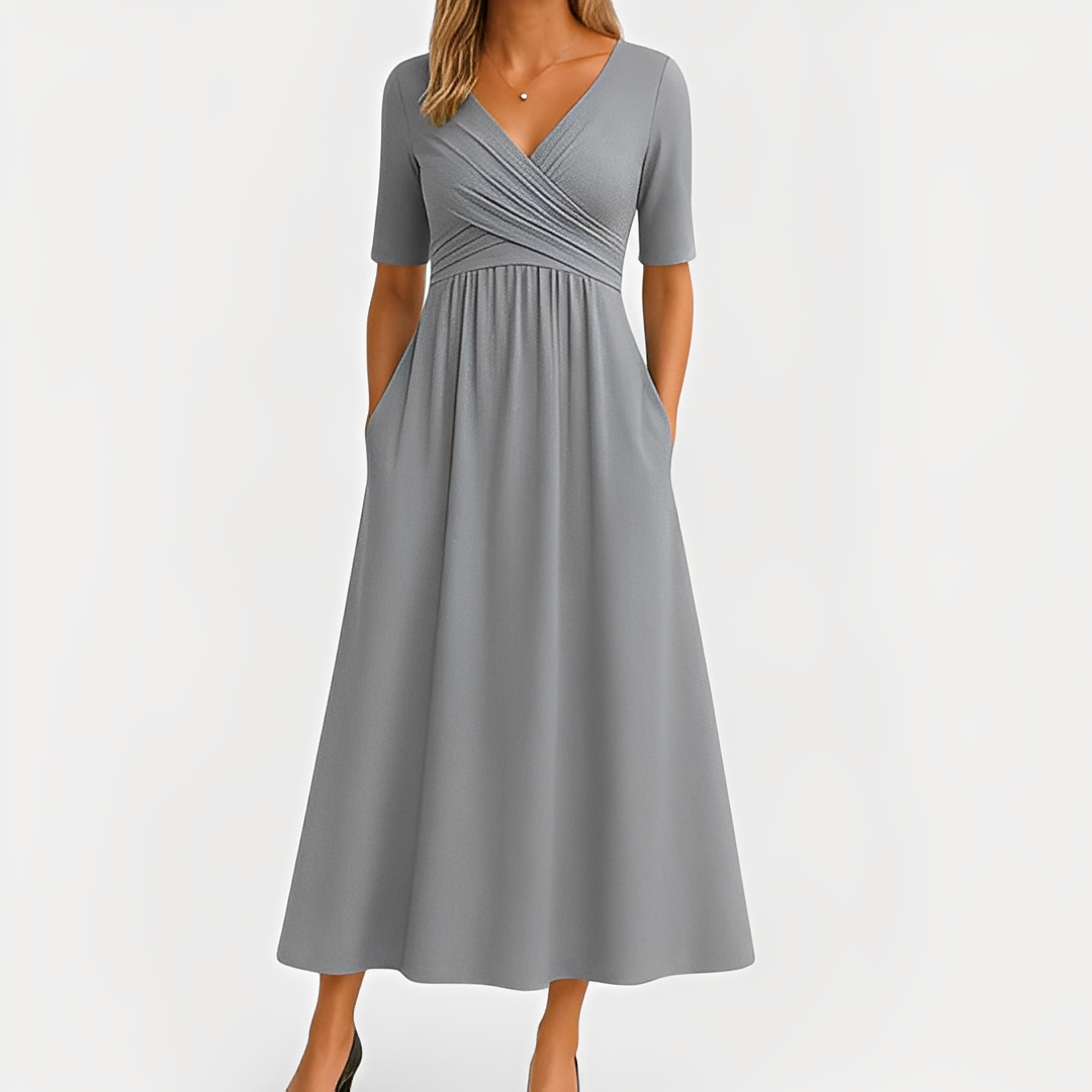 Maïka - Chic V-Neck Dress for Women in Pink